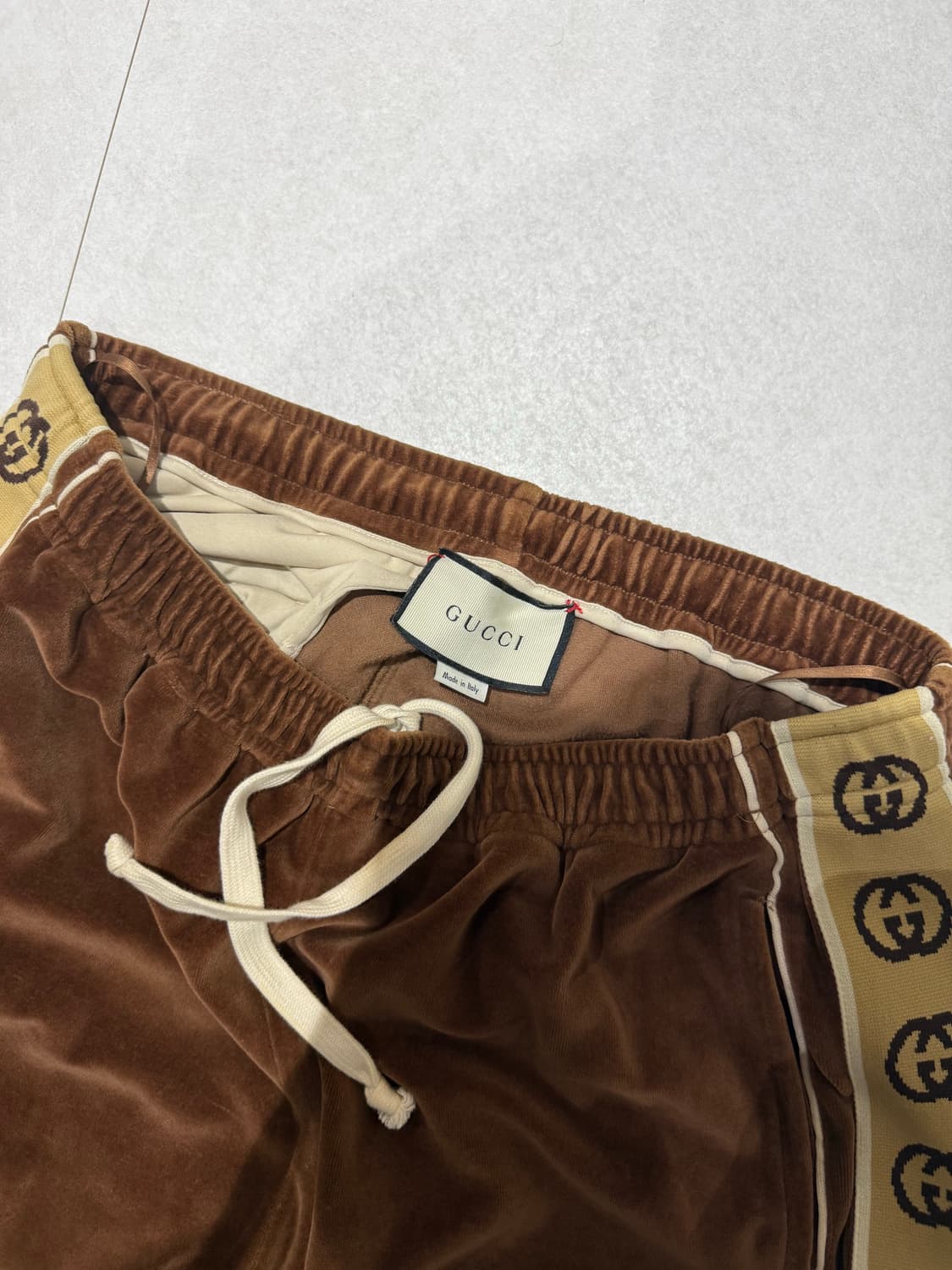 구찌 패턴 벨벳 팬츠 상품이미지3