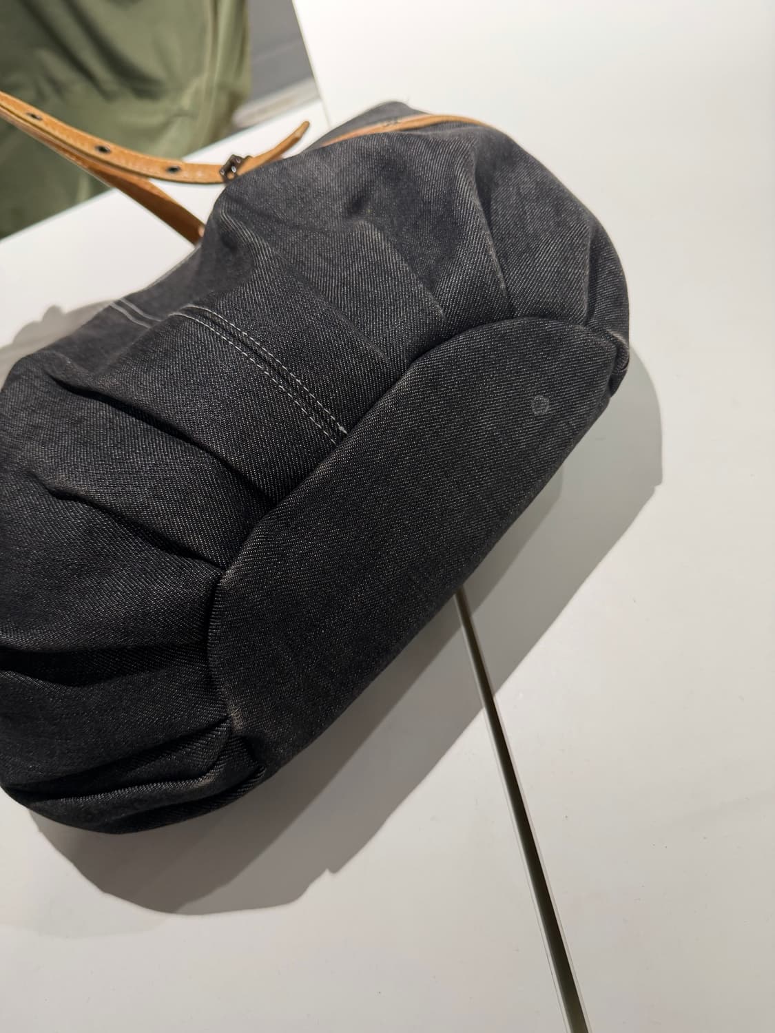 Denim pleats detail shoulder bag 상품이미지6