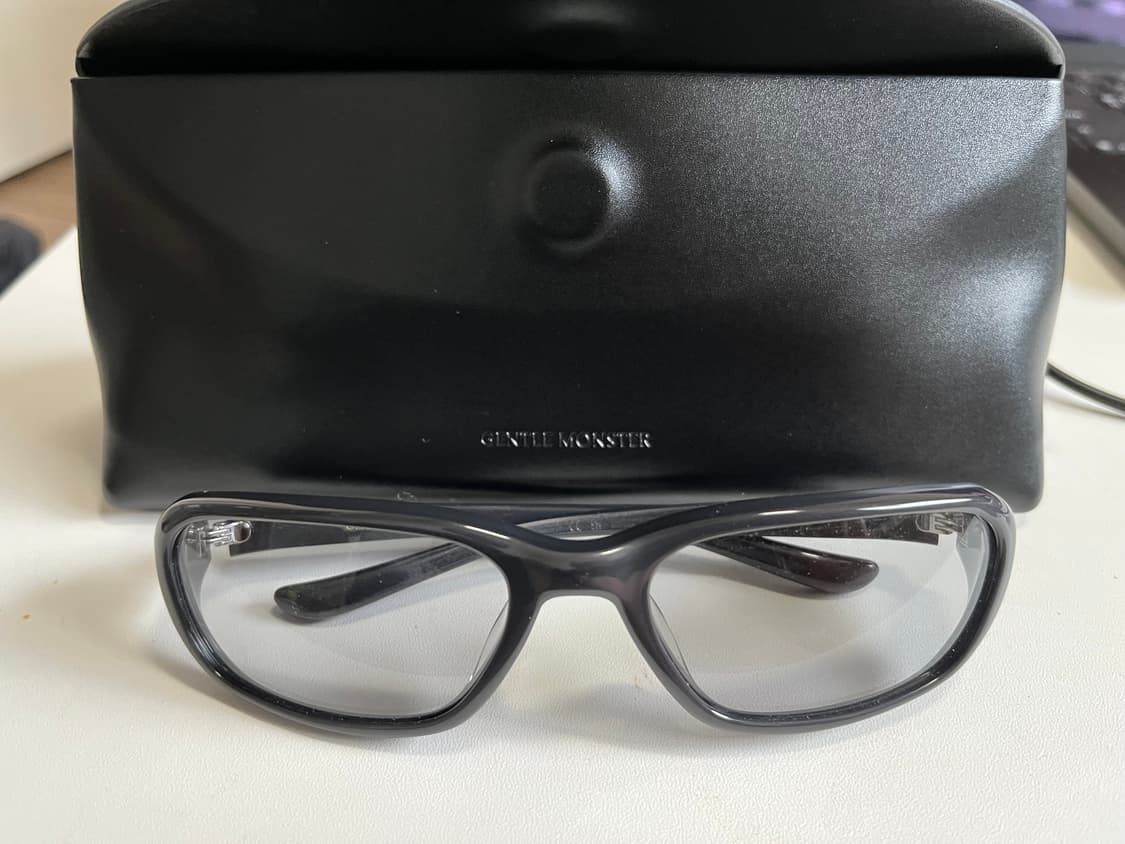 젠틀몬스터 선글라스 상품이미지1