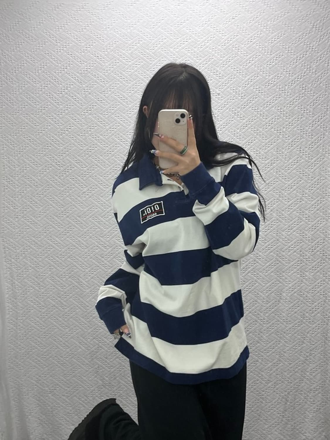 OIOI 오아이오아이 캐주얼 자수로고 긴팔카라티 100 C05421 상품이미지2