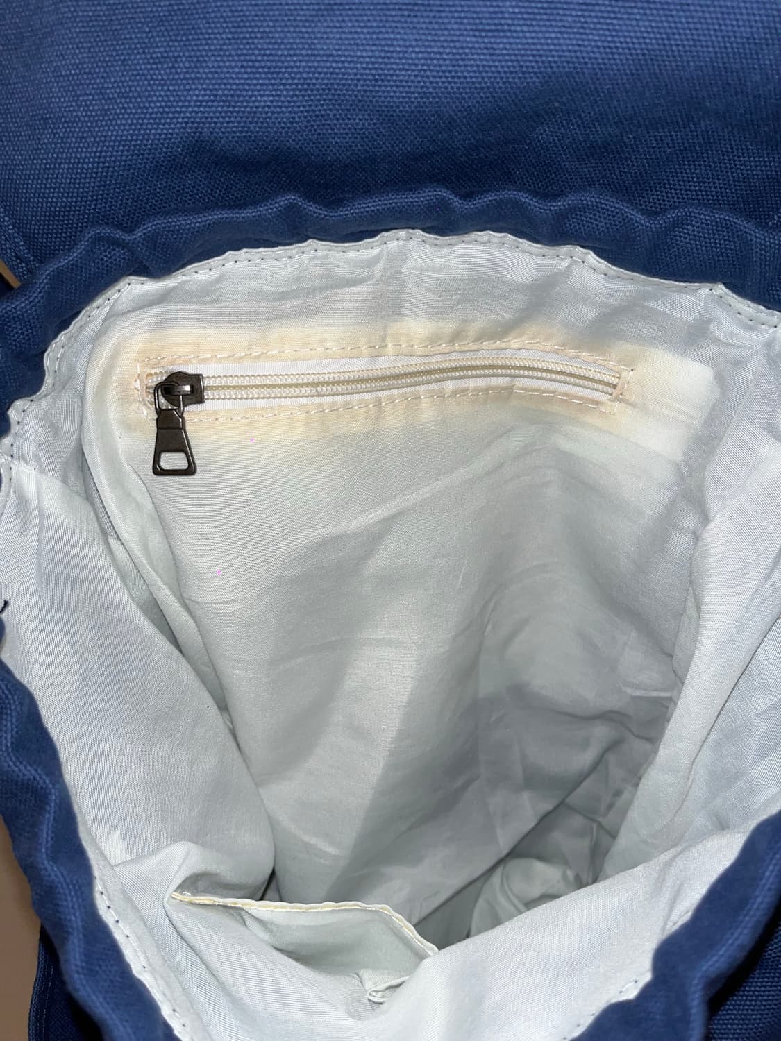 📦 Abercrombie backpack 상품이미지8