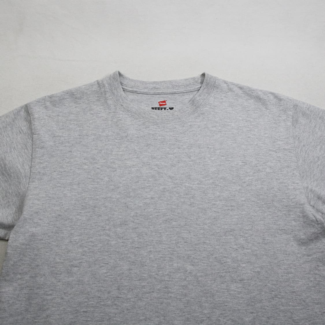 (착용컷) Hanes BEEFY 반팔 티셔츠 (남성용 M) 상품이미지4