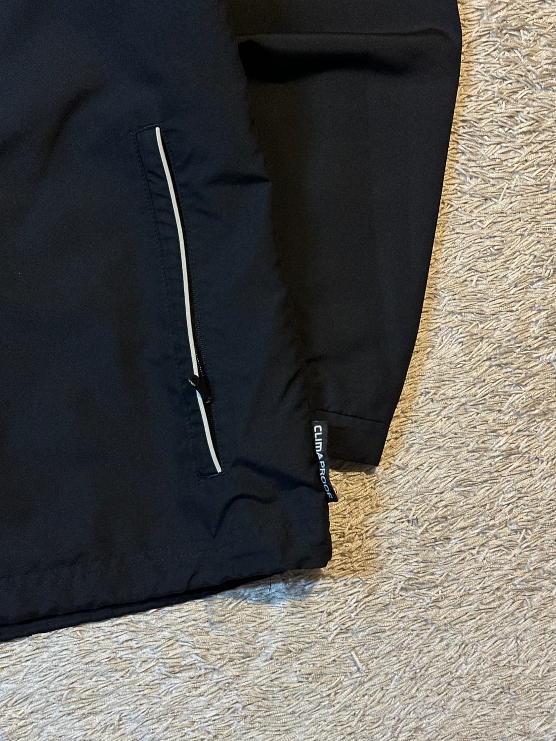 아디다스 ADIDAS 삼각로고 사이드라인 후드 바람막이 자켓 블랙 상품이미지3