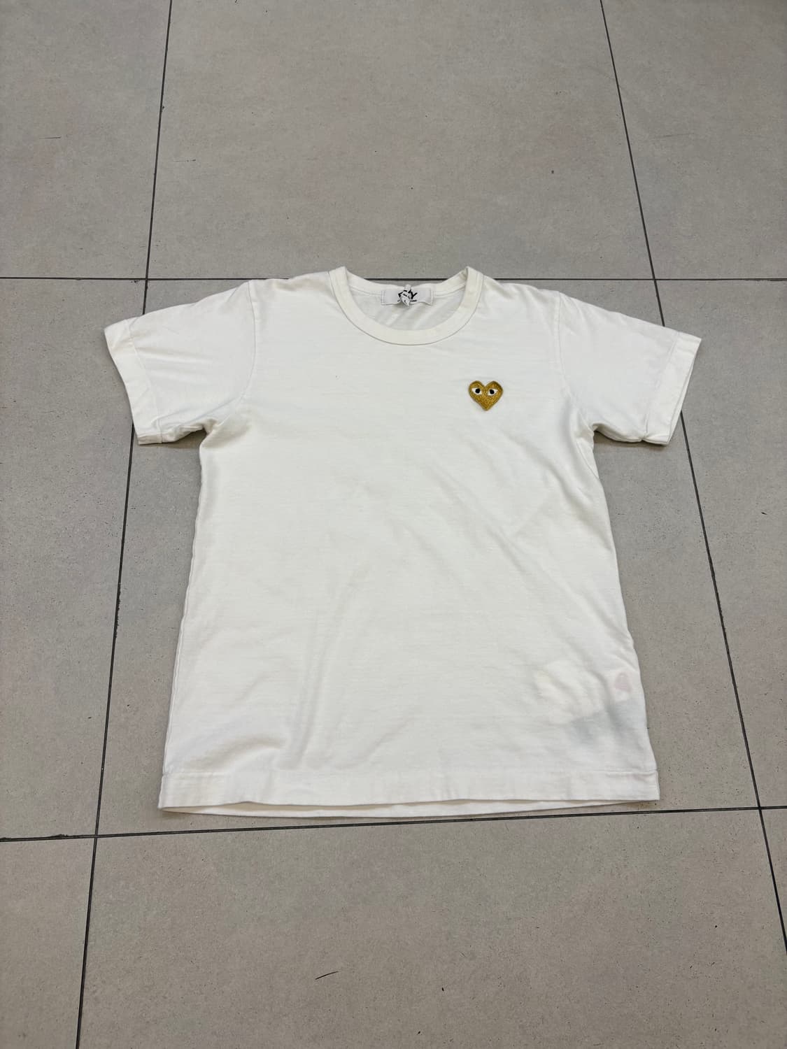 꼼데가르송 플레이 골드와펜 티셔츠 상품이미지3