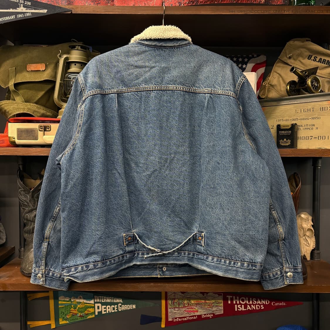 리바이스 쉐르파 타입1 데님 트러커 자켓 중청 N284 상품이미지2