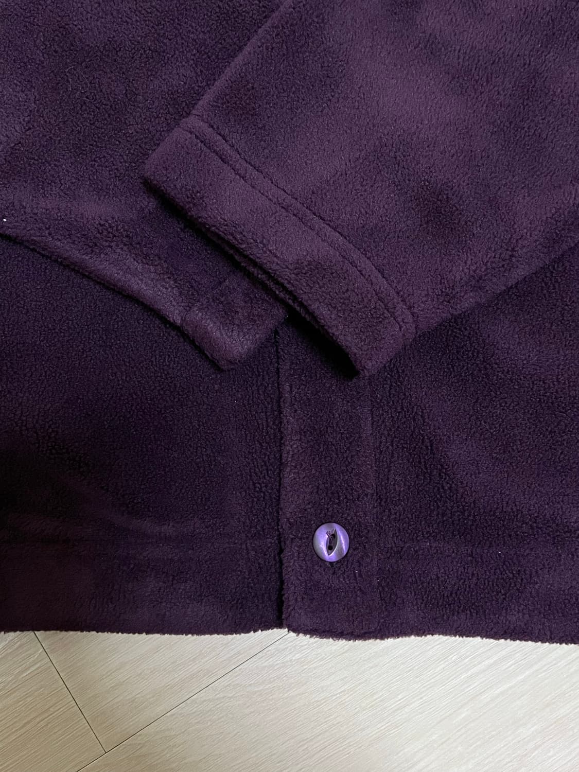[새상품/당일배송] 유니클로 니들스 후리스 오버사이즈 가디건 퍼플 M 상품이미지4