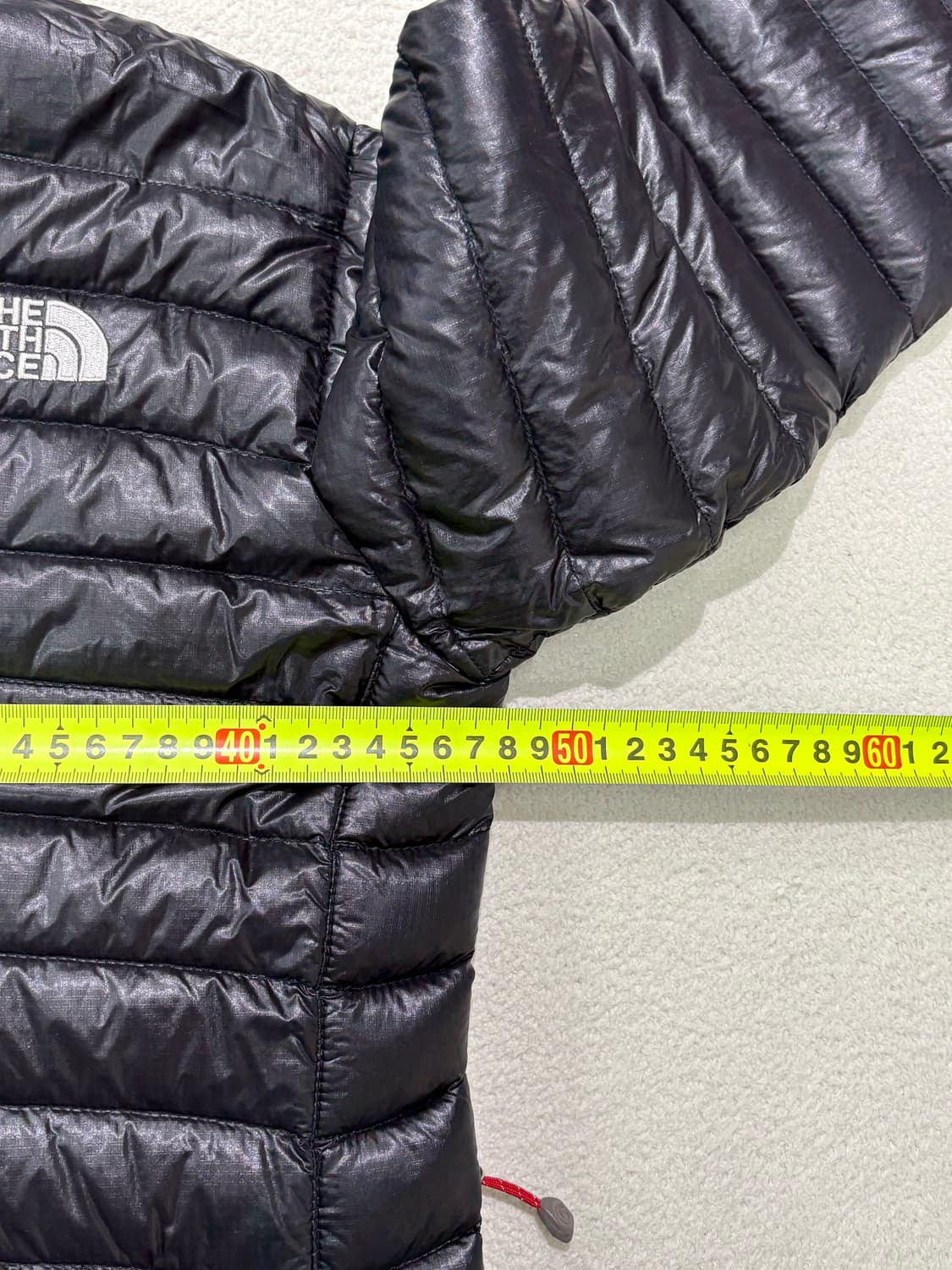 노스페이스 800 써밋 경량패딩 여성용 85 사이즈 상품이미지3