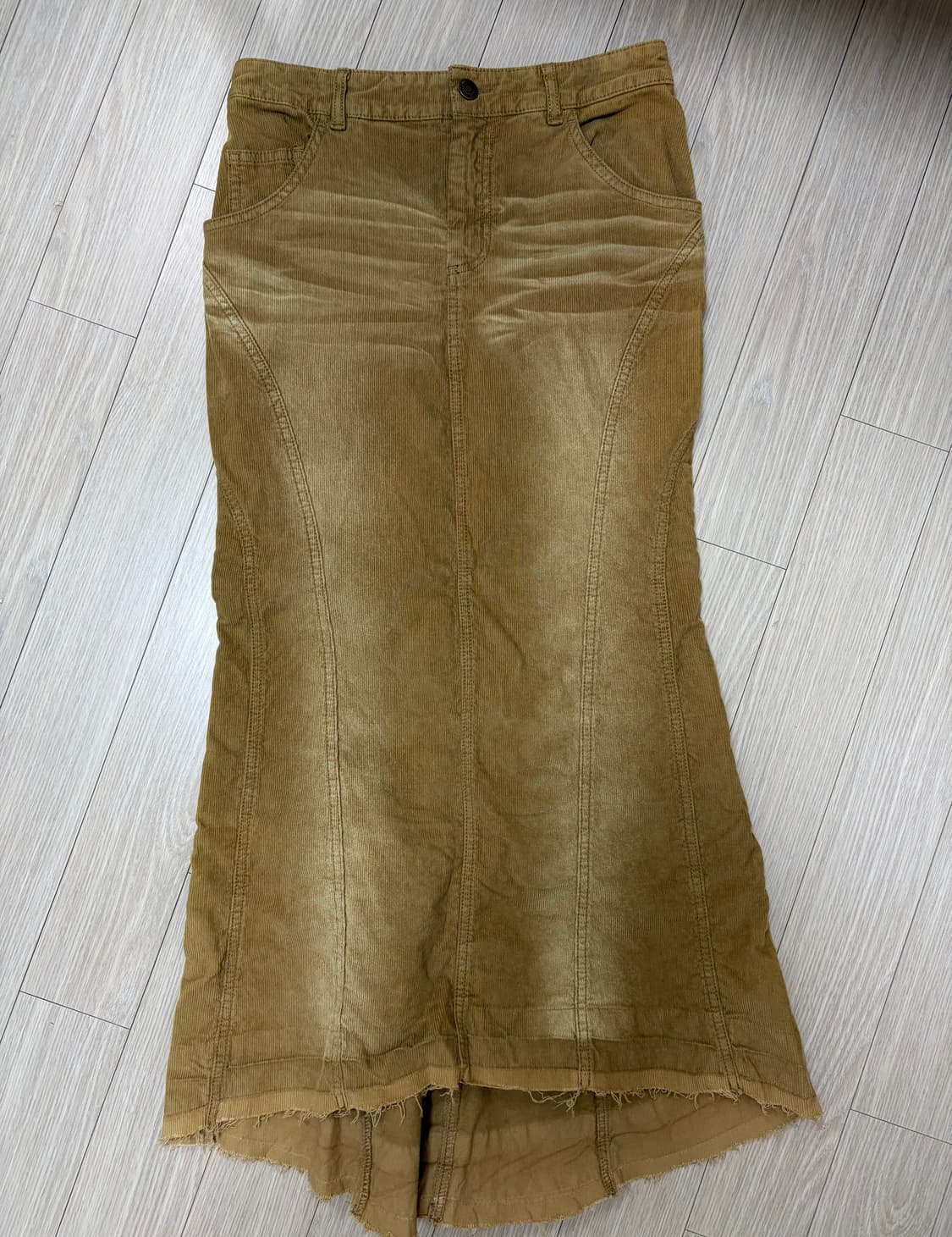 어반아웃피터스 코듀로이 스커트 상품이미지1