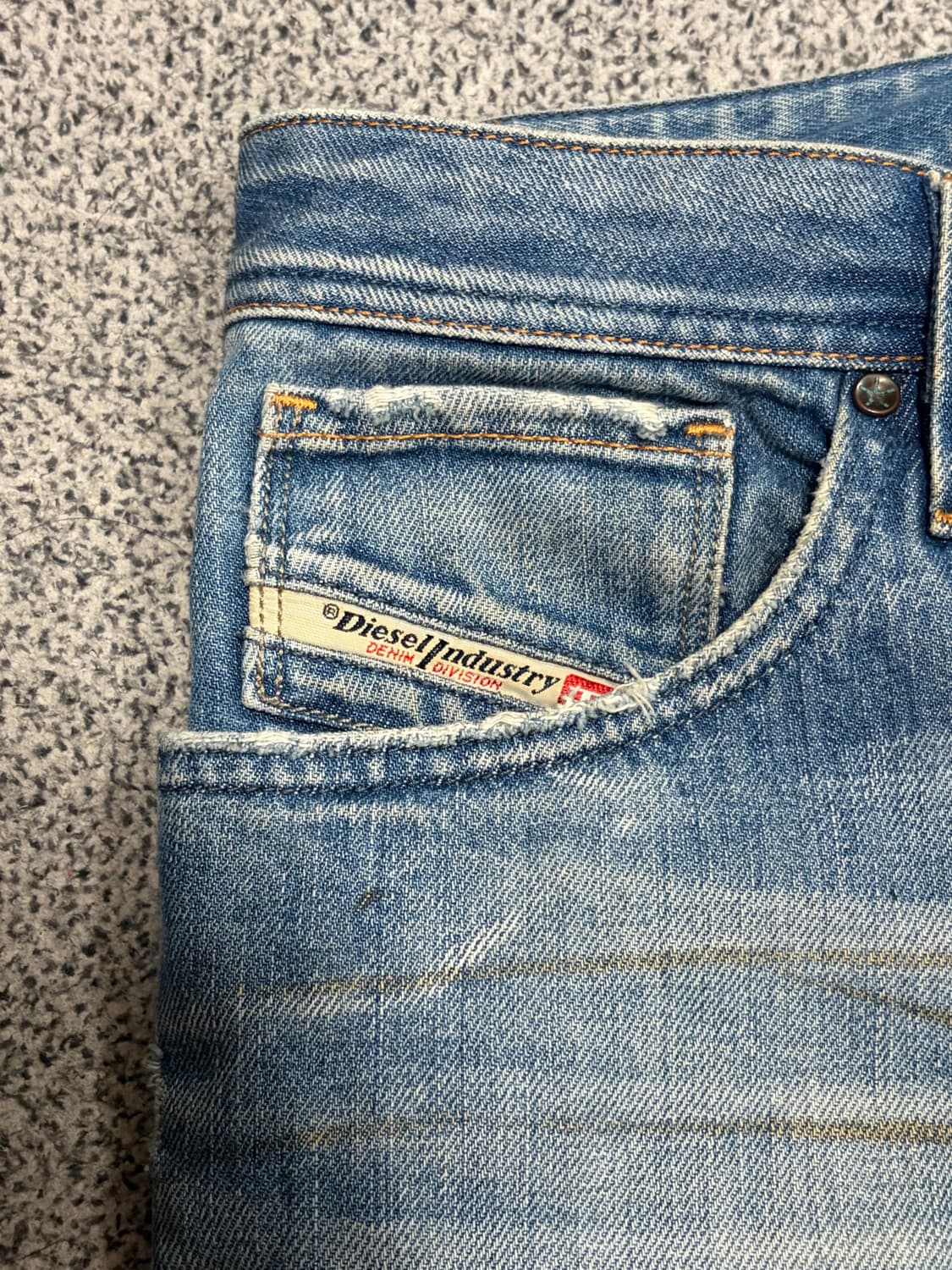 [34] 디젤 플레어핏 워싱 데님 진 상품이미지3