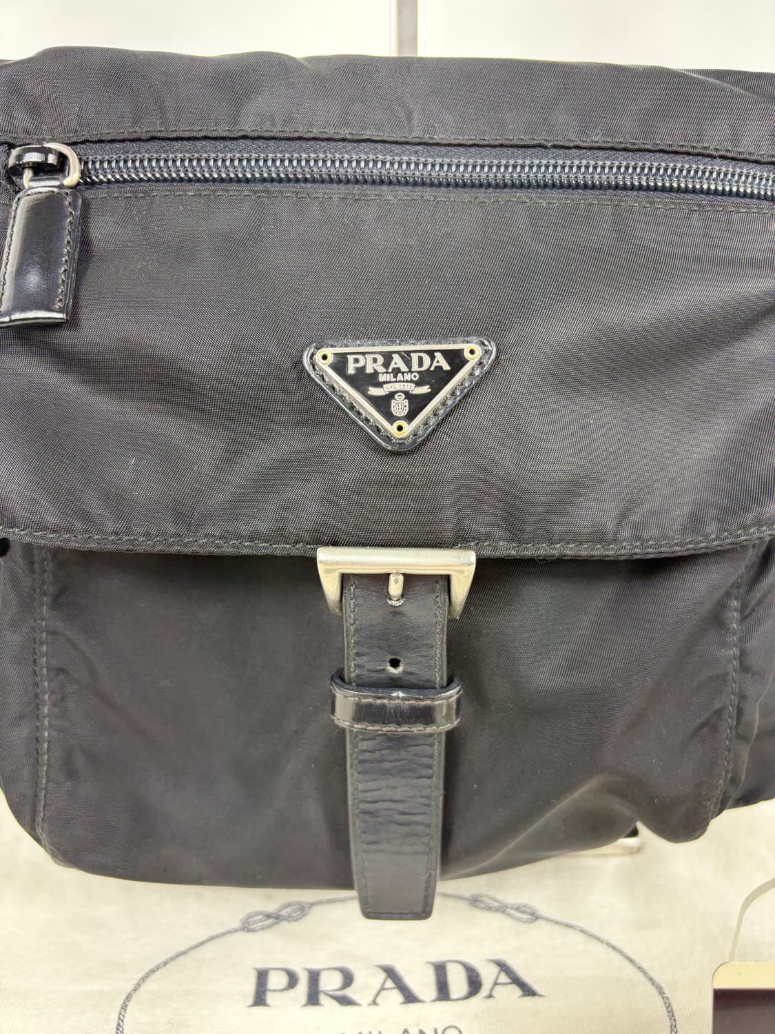 프라다 B5469F 나일론 크로스백 메신저백 상품이미지4