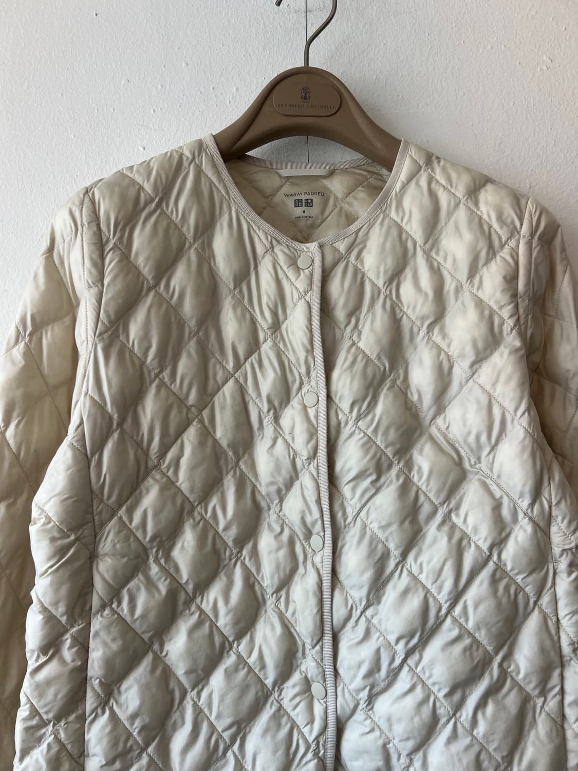 유니클로 여성 아이보리베이지 다운패딩점퍼 패커블경량패딩 상품이미지1