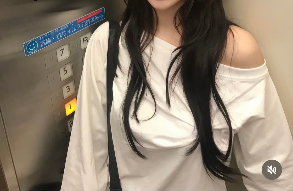 나체 핀치드 롱 슬리브 아이보리 상품이미지2