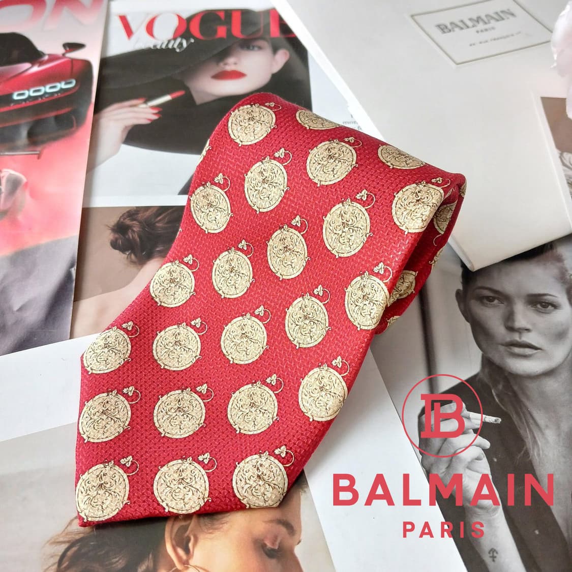 피에르 발망 실크 메달리온 패턴 넥타이 9.7cm A+등급 A18913
 상품이미지1