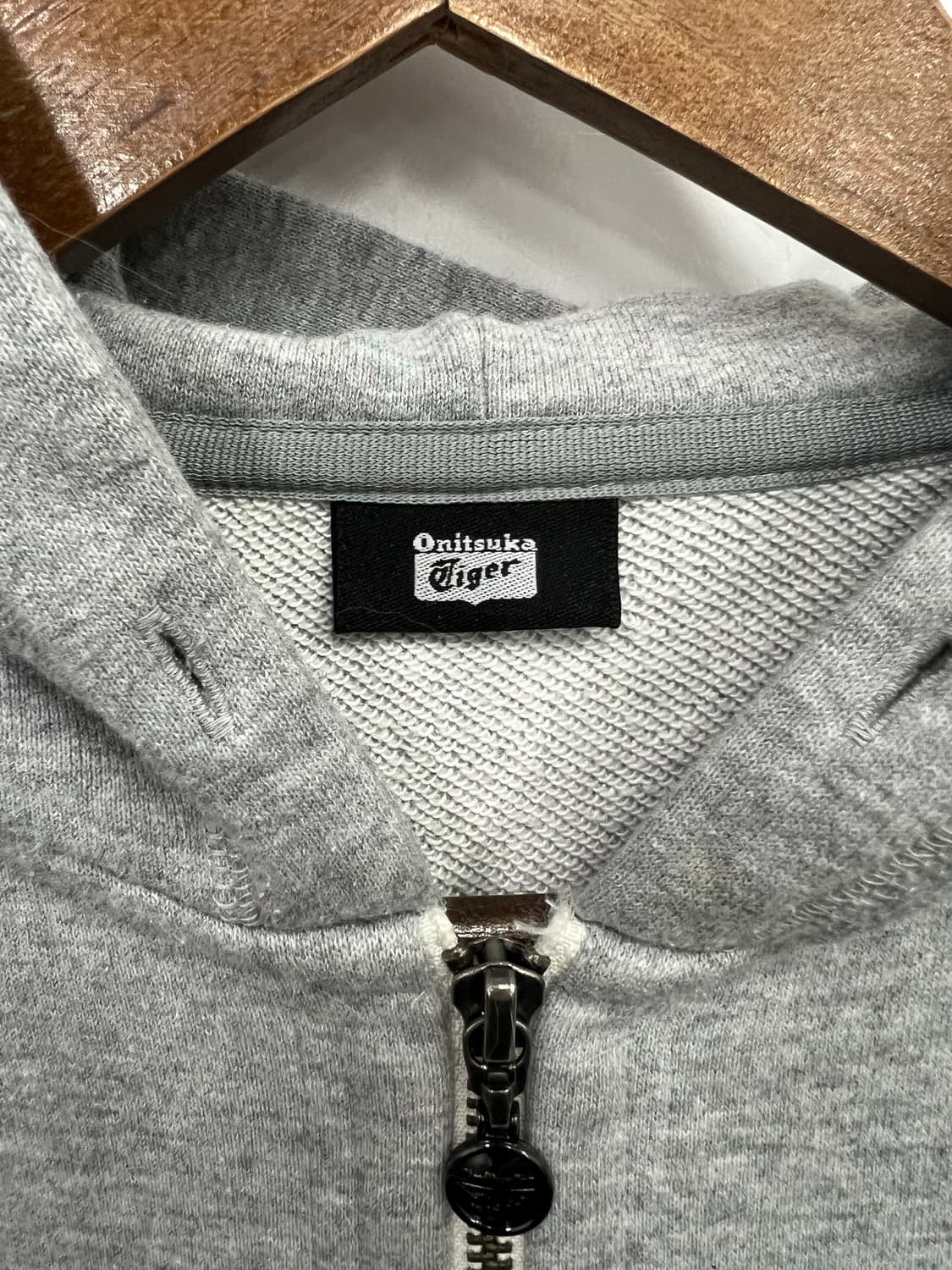 Onitsuka 그레이 후드 집업  상품이미지2