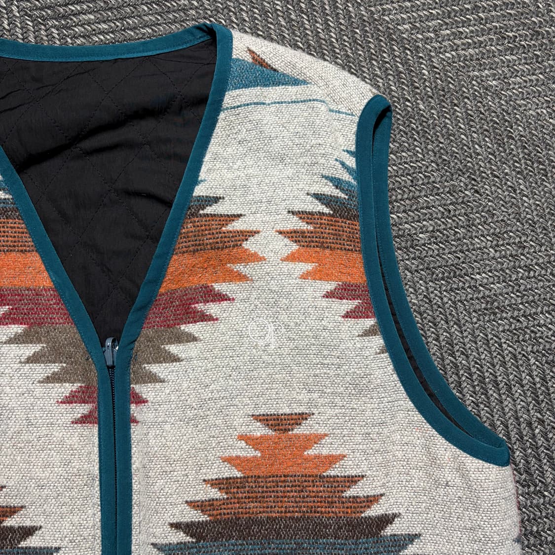 오션퍼시픽 리버서블 나바호 베스트(양면 조끼) 상품이미지3