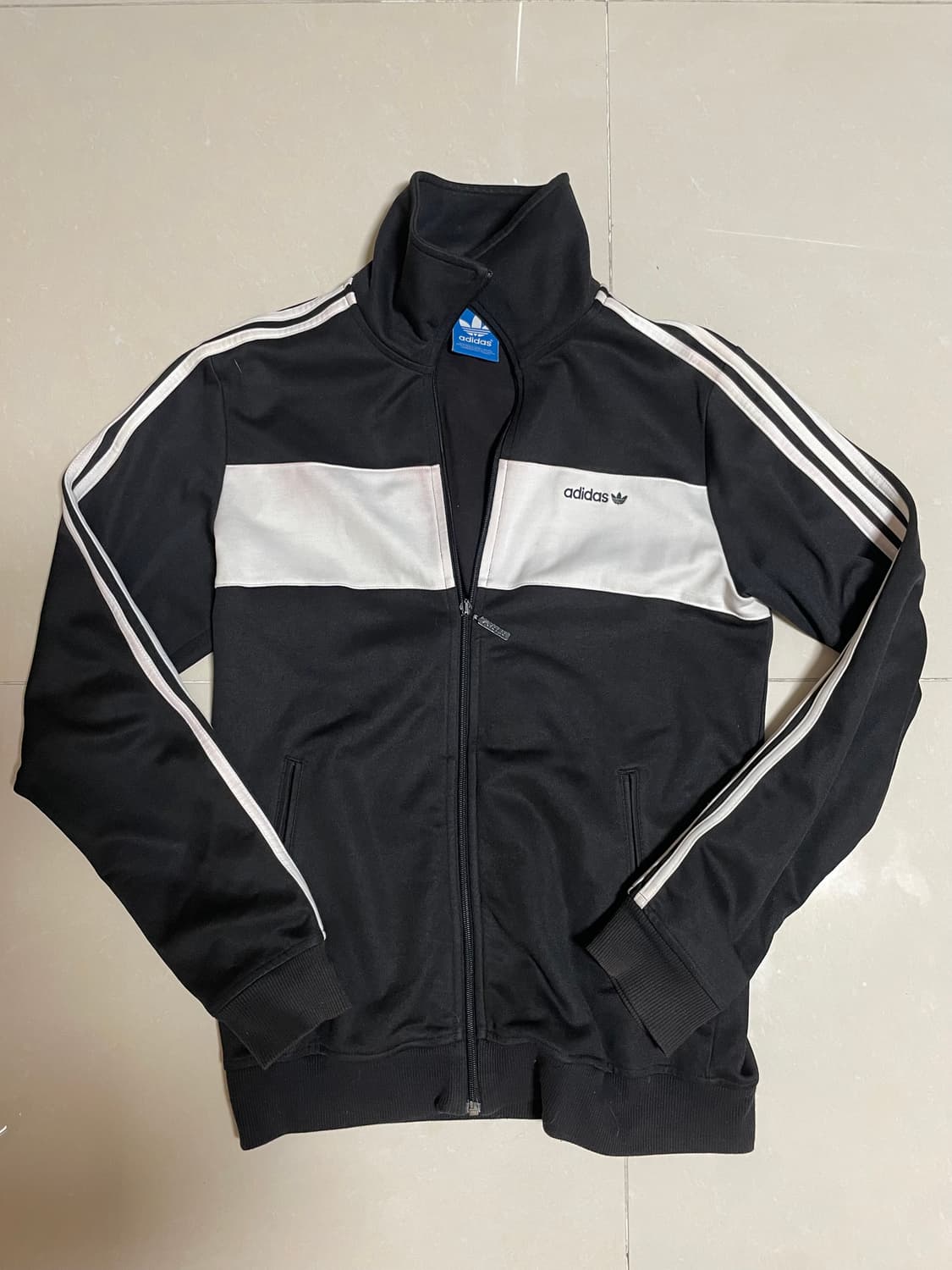 아디다스 블랙 져지  상품이미지1