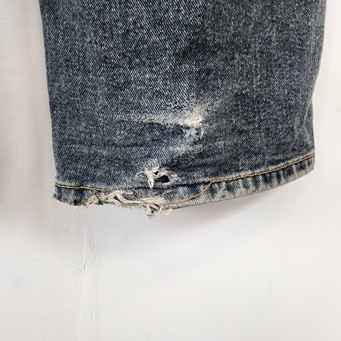 DEVELOP 하트 워싱 데님 팬츠 상품이미지6