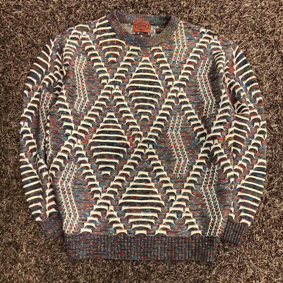 니트피아 패턴 니트 스웨터 상품이미지1