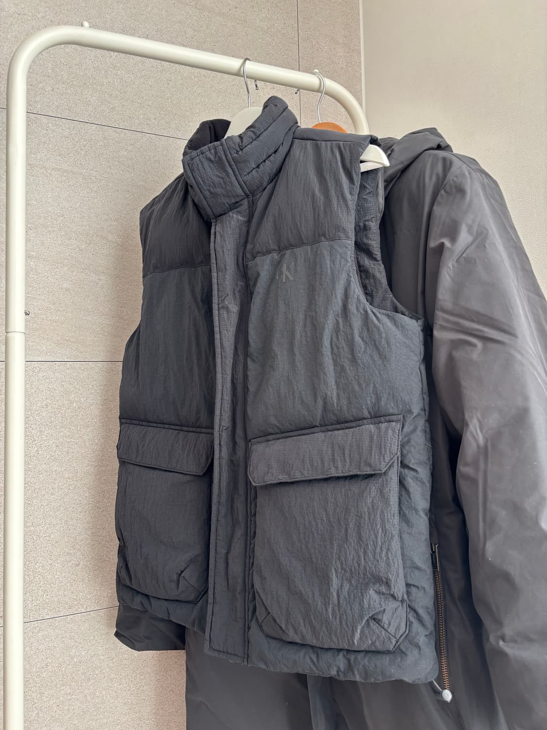 ck 캘빈클라인 패딩조끼 블랙 상품이미지1