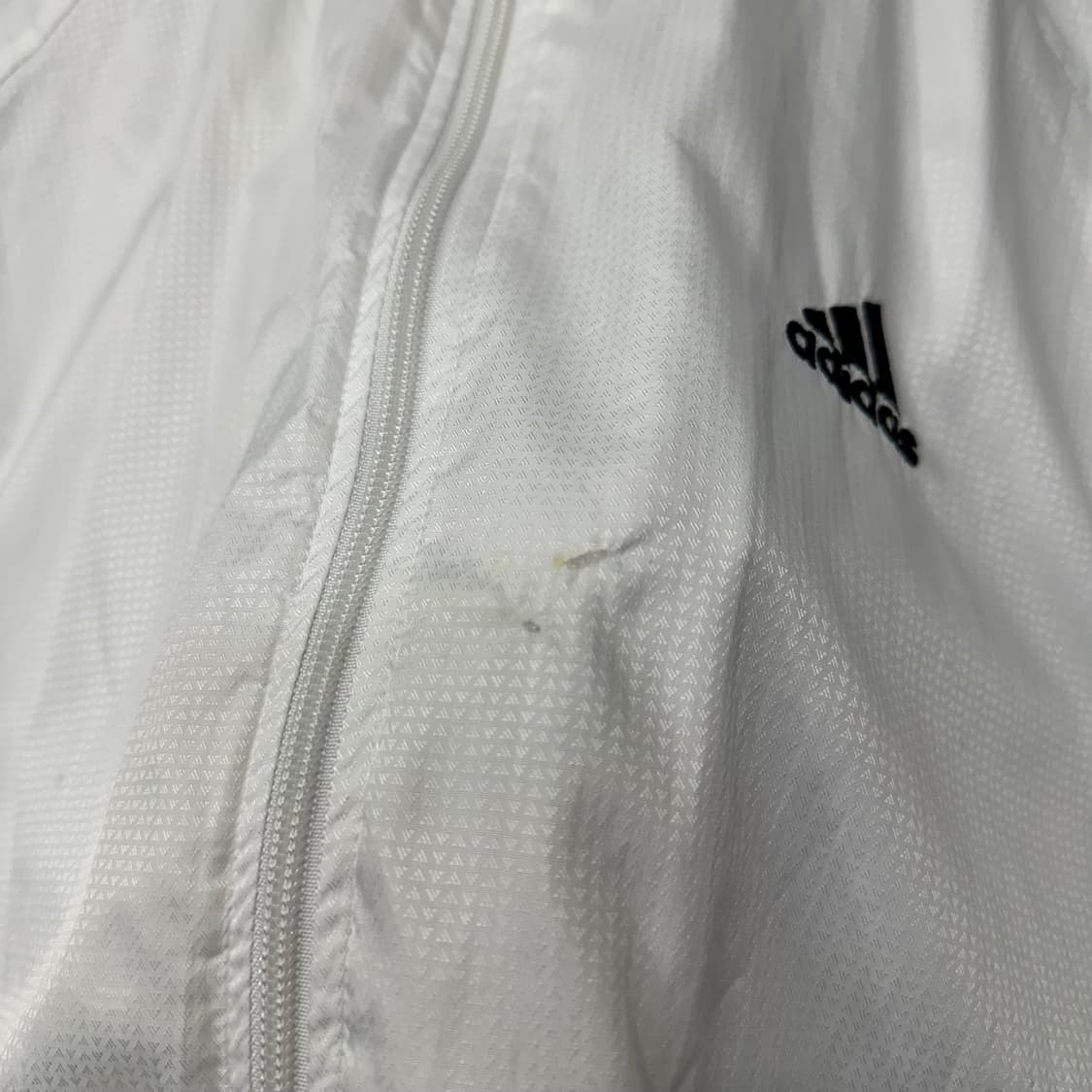 아디다스 사이드라인 로고 바람막이 상품이미지4
