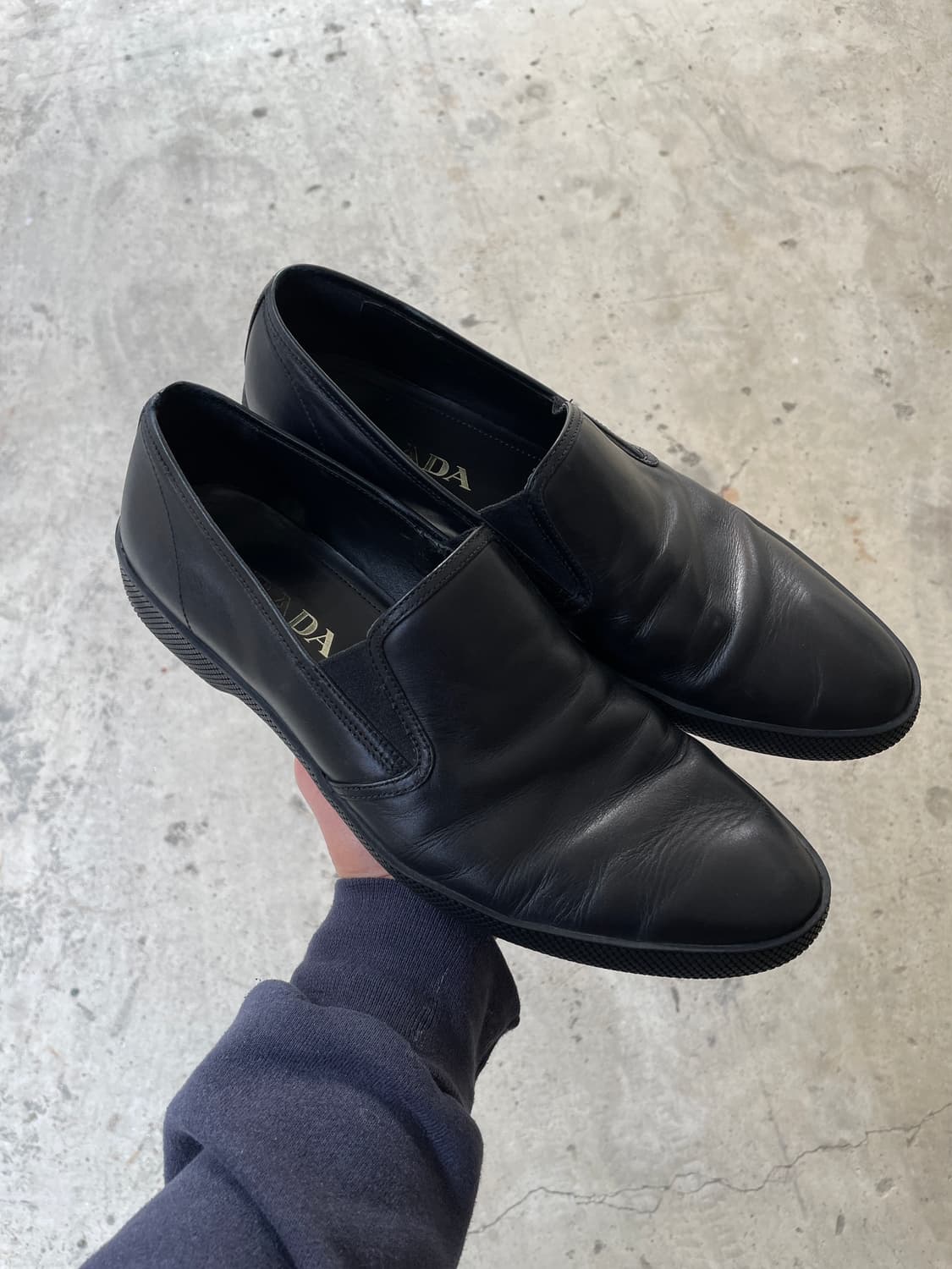 00s Prada All Black Laether Slip-on 상품이미지3