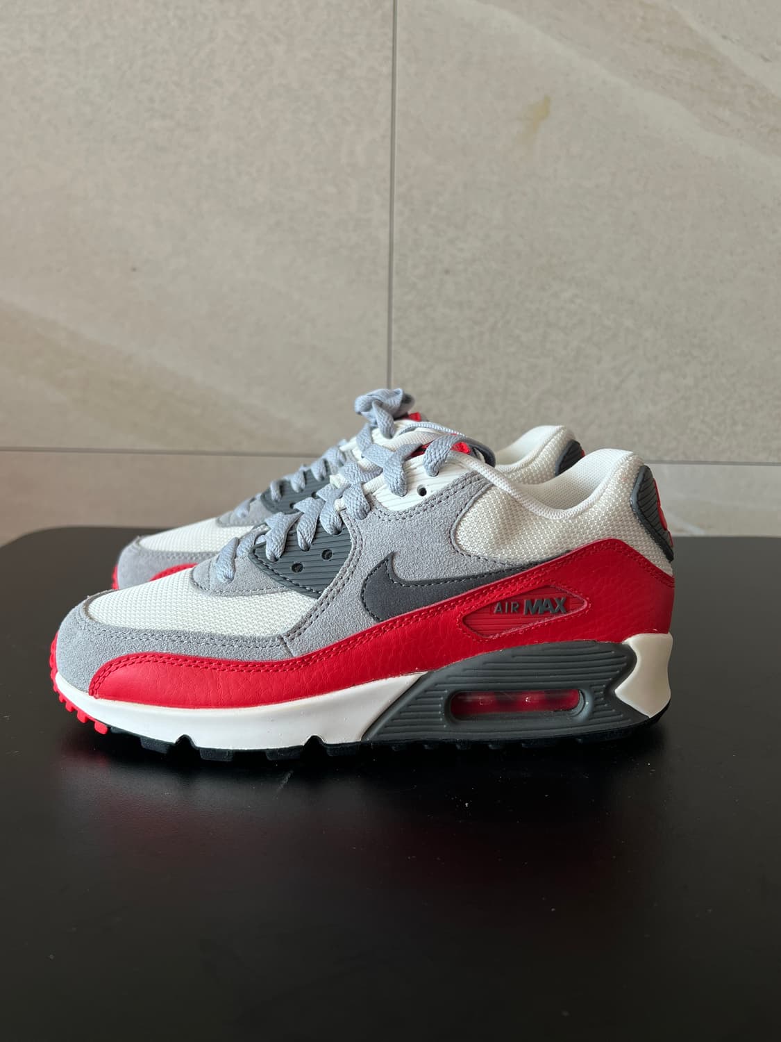 [미사용 새상품] 235 나이키 에어맥스 90 (그레이/레드) 풀박스 상품이미지5