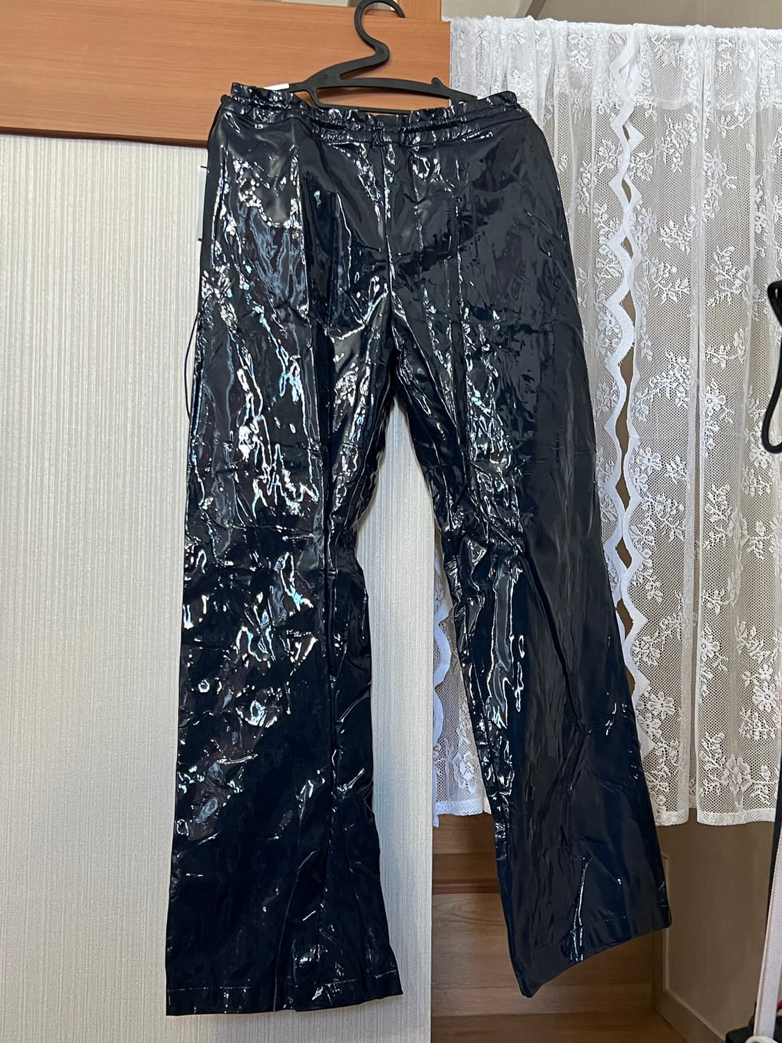 할로미늄 레자. 비닐 팬츠 상품이미지2