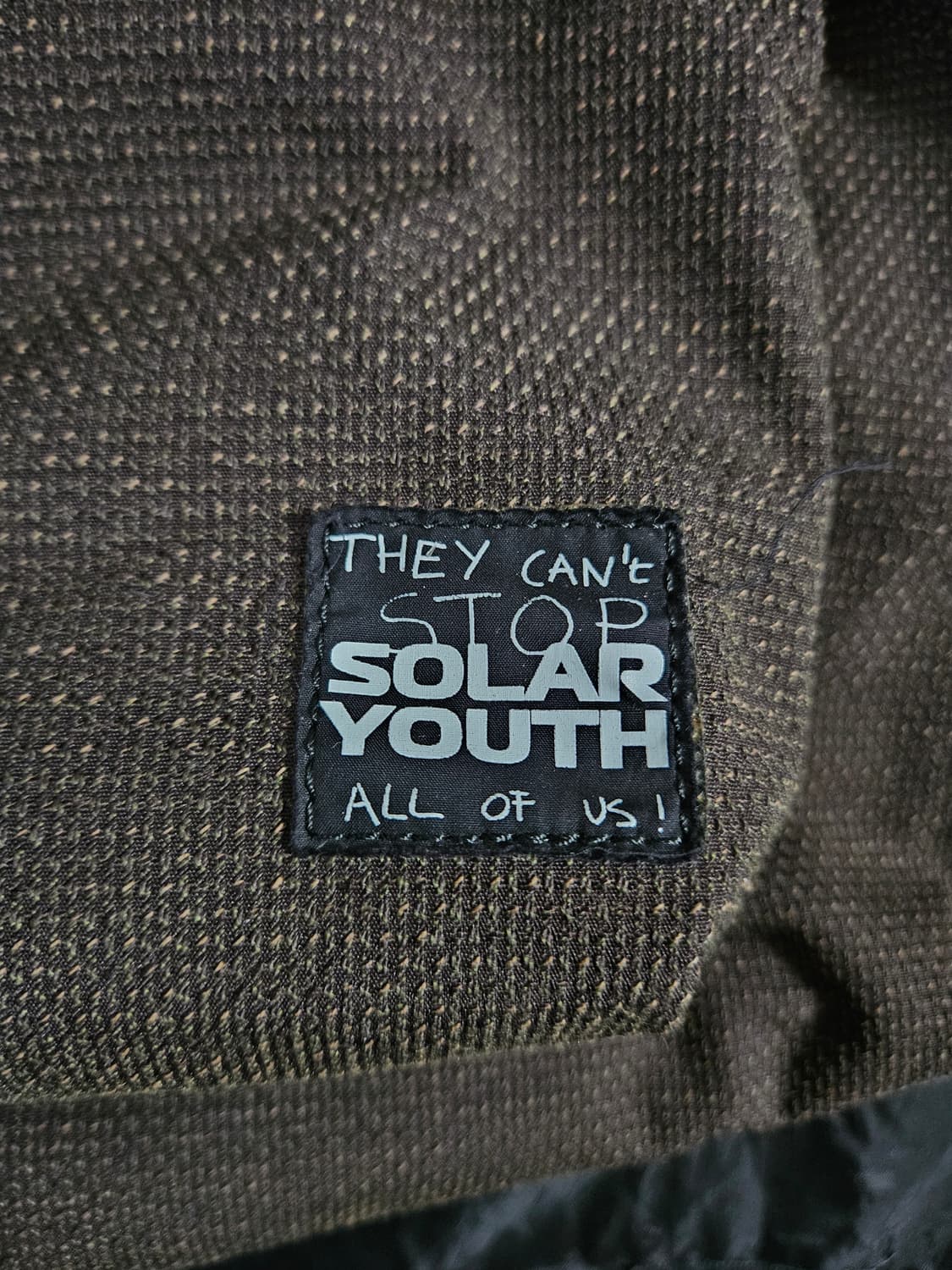 라프시몬스 이스트팩 R로고 체인 백팩 상품이미지4