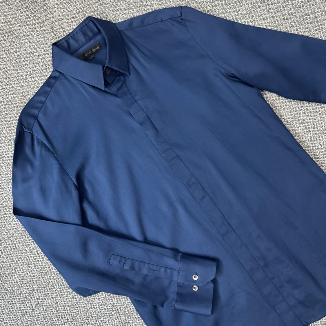 솔리드옴므 네이비 컬러 셔츠 상품이미지2