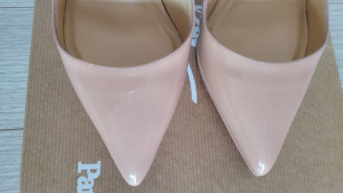 크리스찬 루부탱 피갈플라토120 36사이즈 판매합니다. 상품이미지8