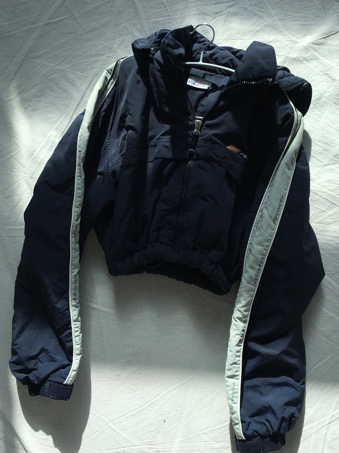 리복 크롭 후드자켓 상품이미지3