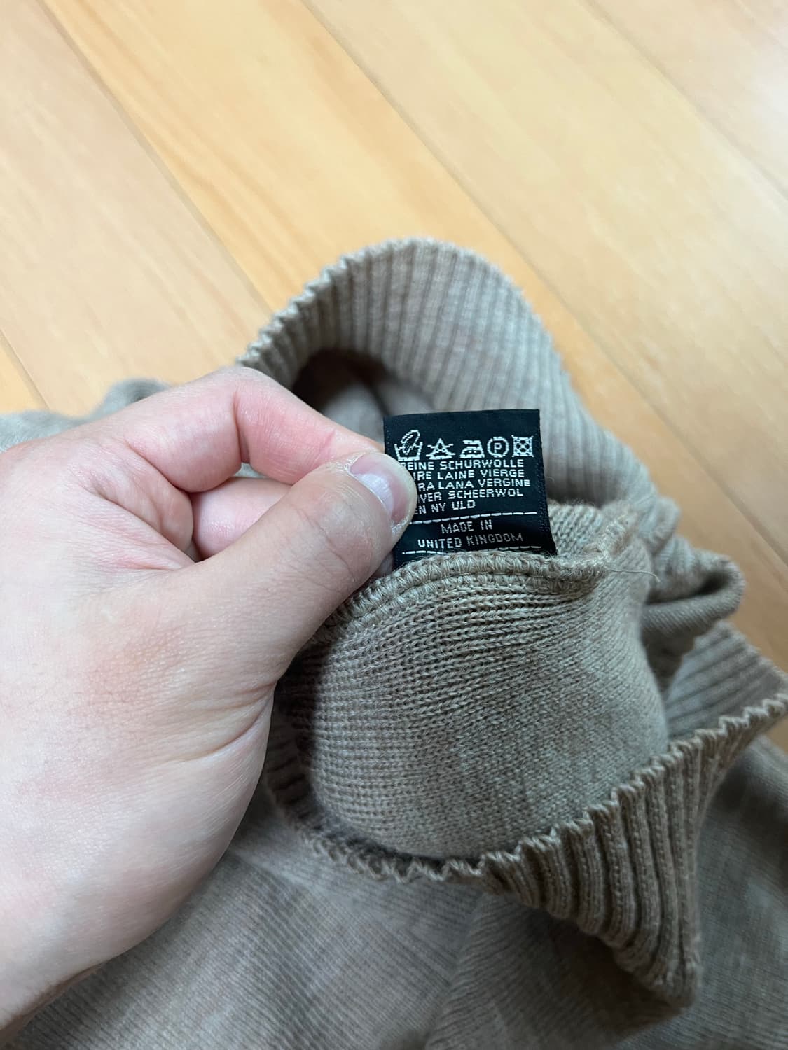 버버리 코만도 니트 상품이미지9