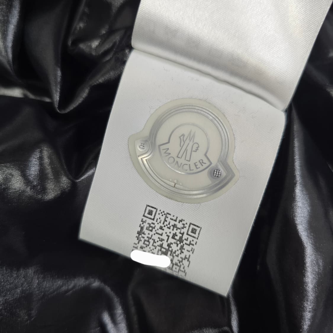 몽클레어 로고 패딩 조끼 3사이즈 100 판매 상품이미지6