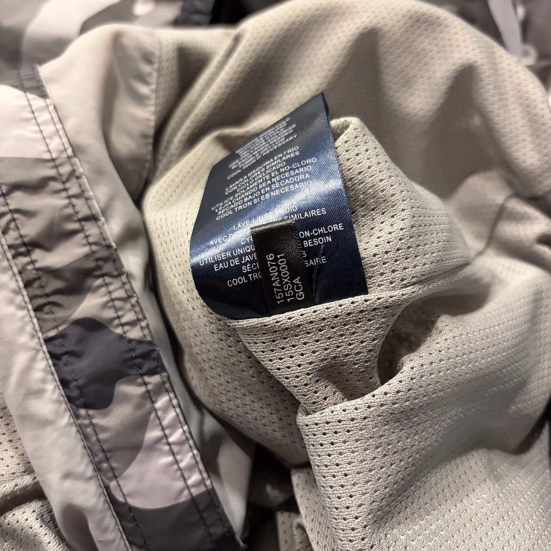 [M] 타미힐피거 카모 후드 바람막이 자켓 D824 상품이미지9