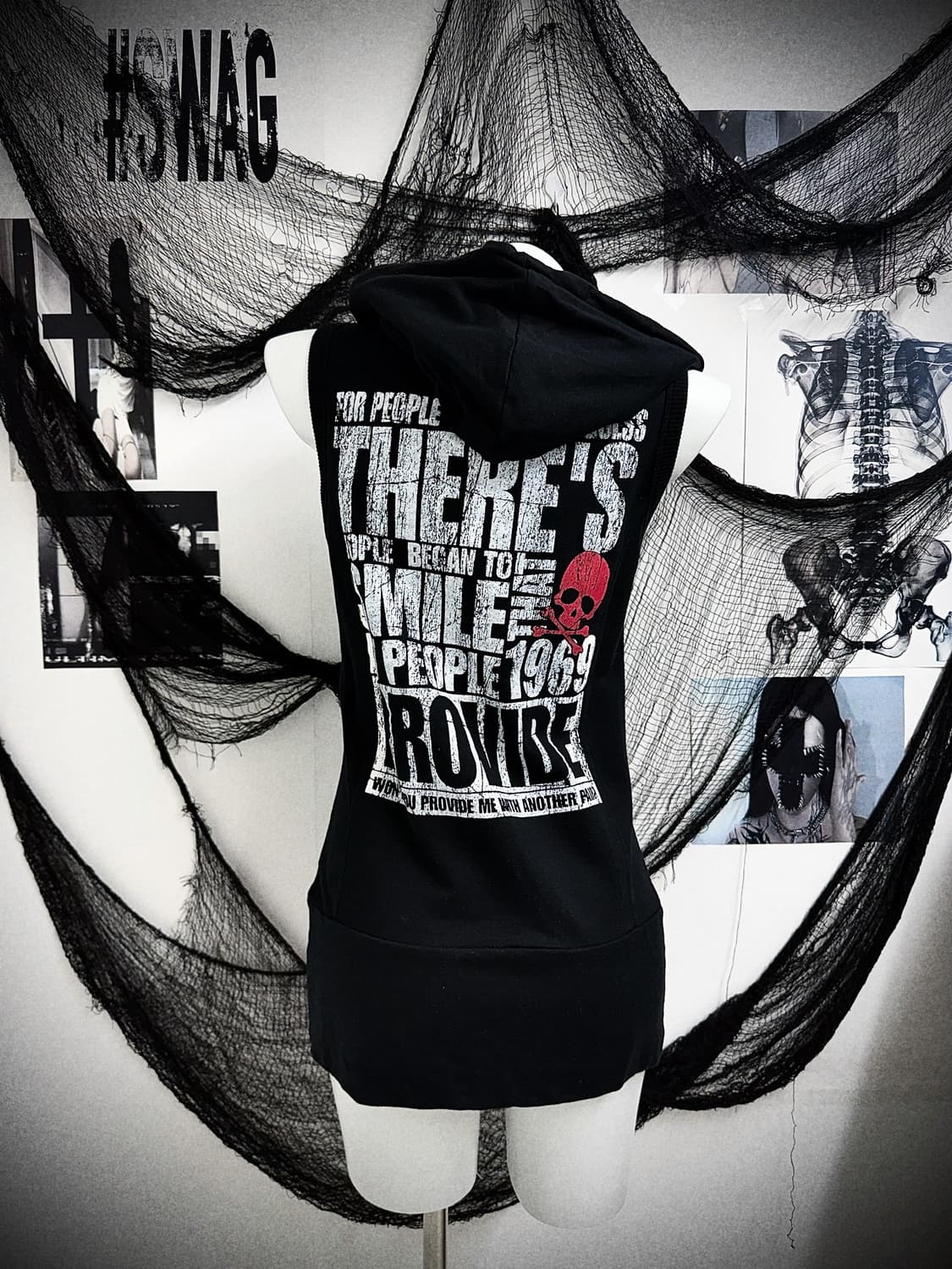 Punk skull detailed sleeveless onepiece 상품이미지1