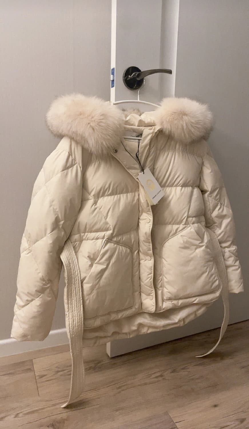 듀엘 폭스퍼 구스 숏패딩 아이보리 상품이미지1