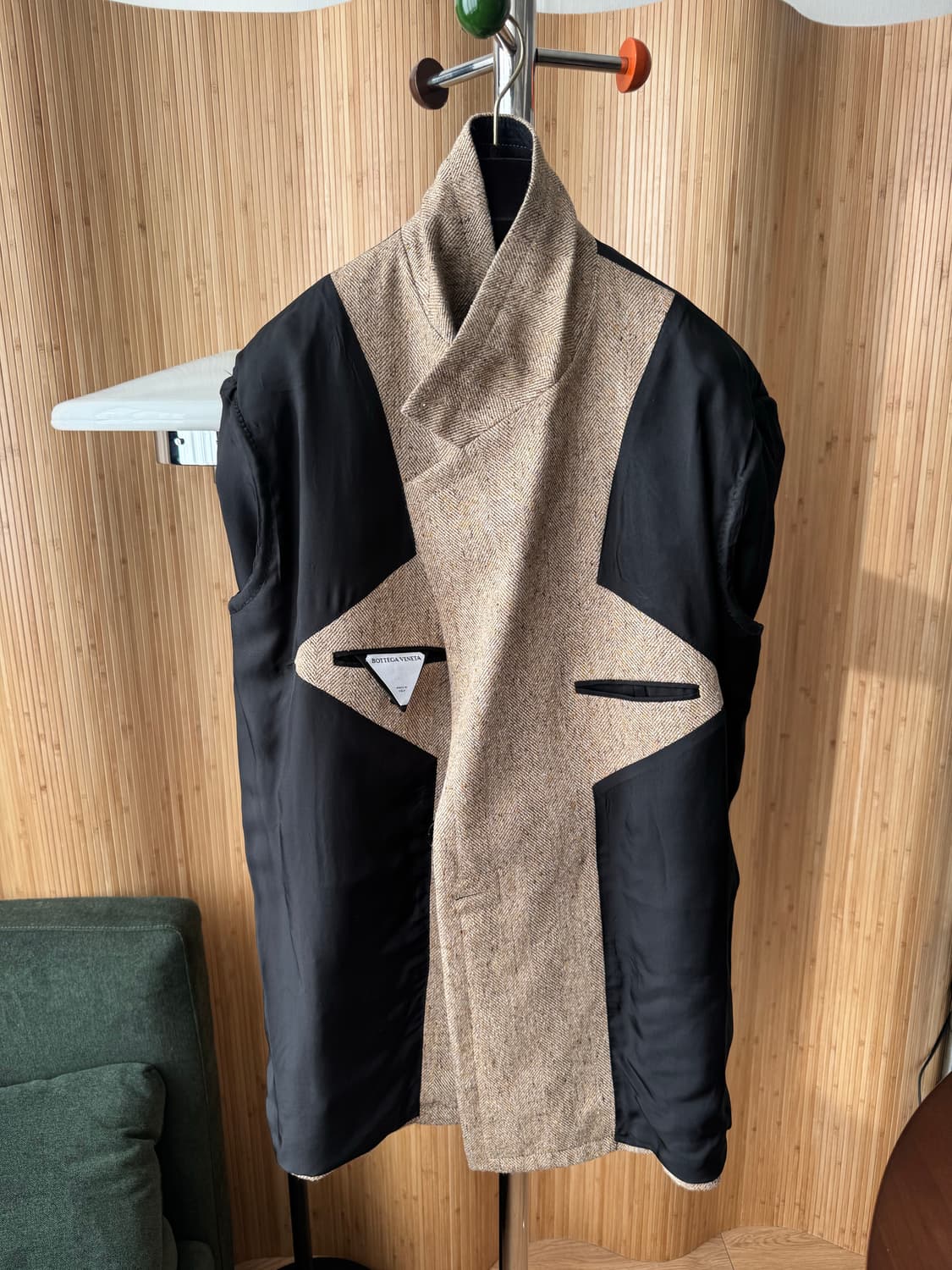보테가베네타 카멜 블랙 멜란지 쉐브론 모티브 울 재킷52 상품이미지9