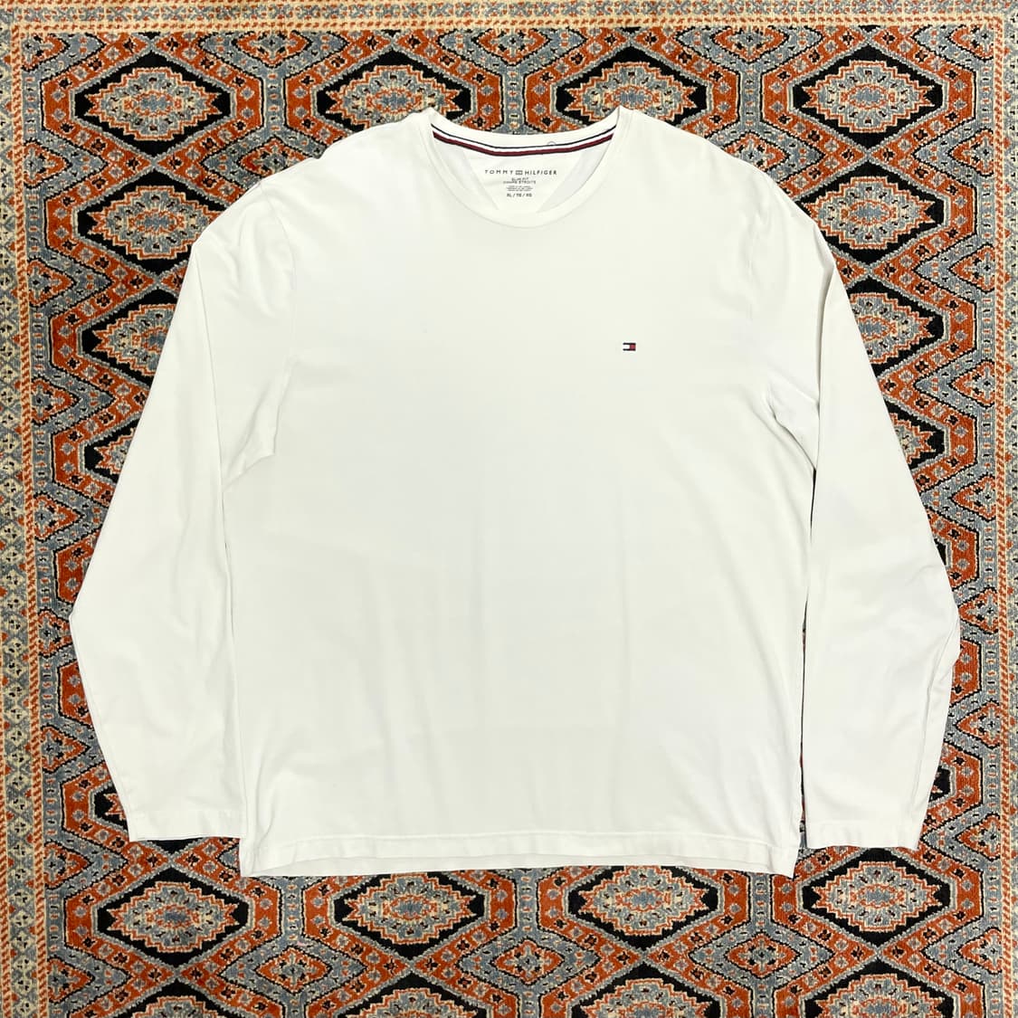 타미힐피거 화이트 무지 티셔츠 남성XL 상품이미지1