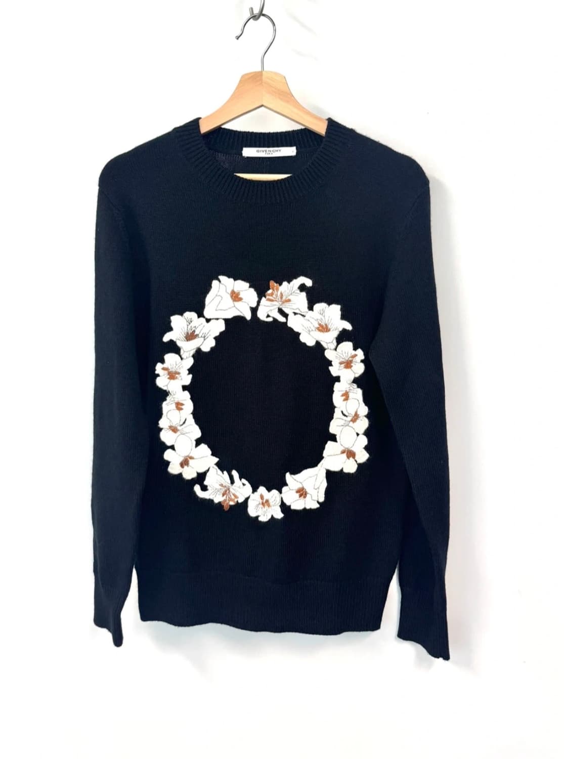 GIVENCHY 지방시 블랙 니트 M 상품이미지1