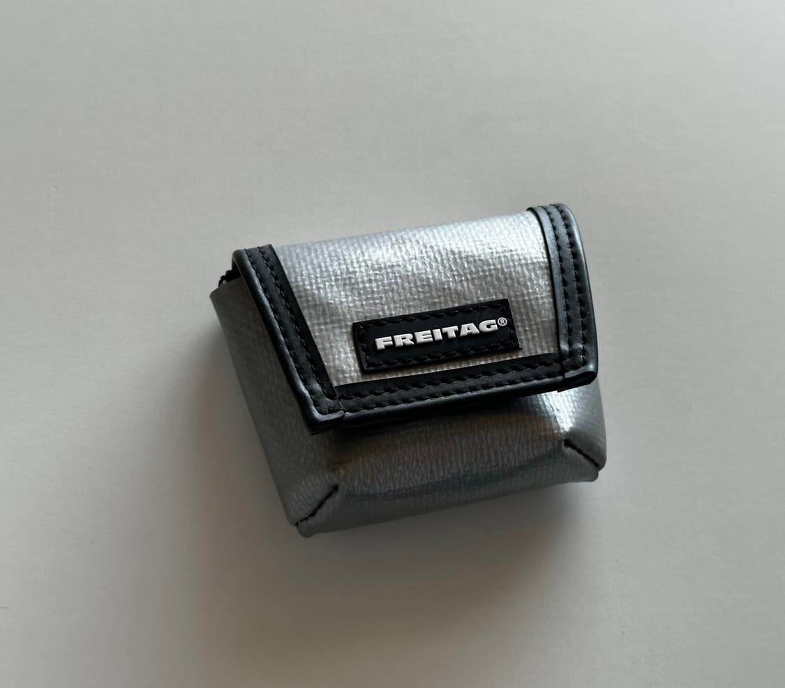 새제품 Freitag 프라이탁 희귀 실버 미니 메신저 키링 상품이미지5