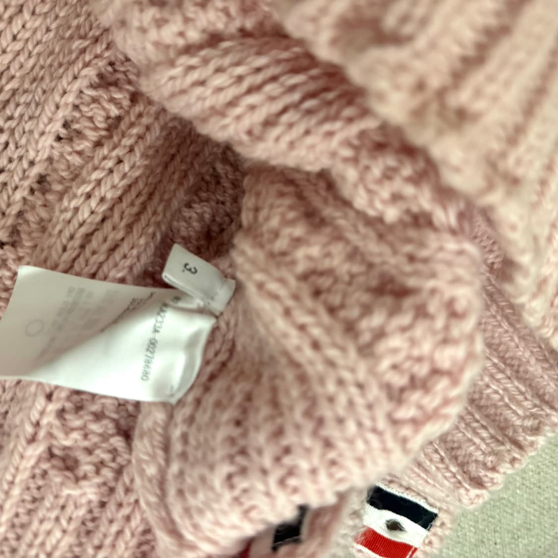 톰브라운 핑크 케이블 니트 베이비핑크 3size 상품이미지3