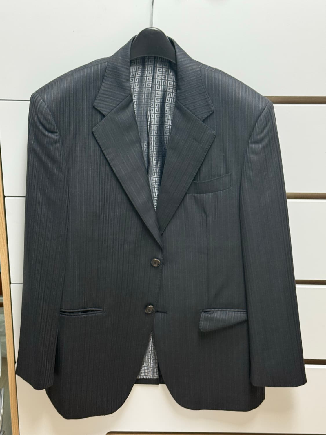 지방시 스트라이프 블레이저 상품이미지1