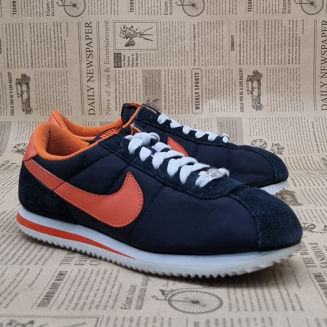 나이키 코르테즈 SE 스니커즈 250 상품이미지1