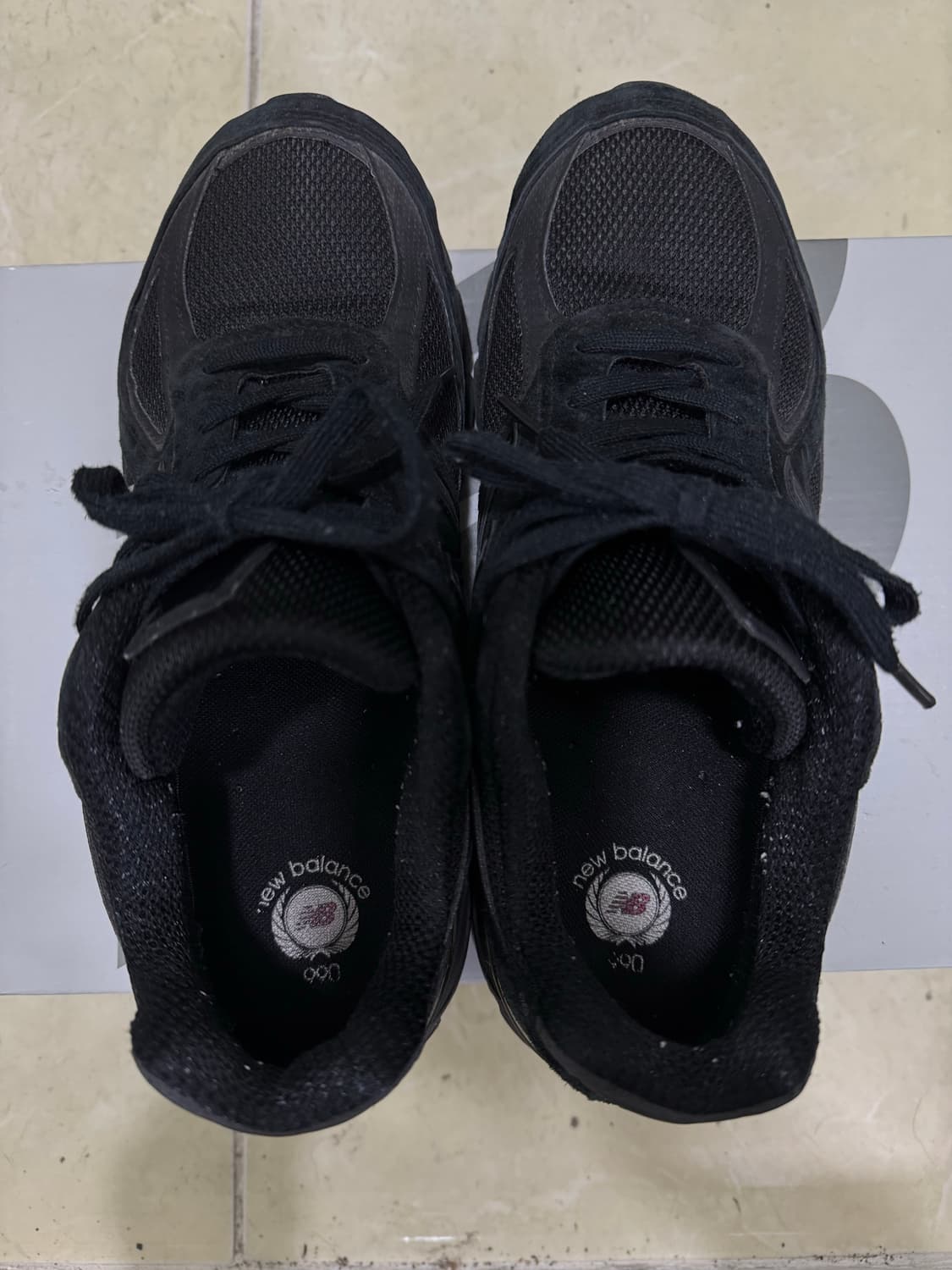 뉴발란스 990v4 메이드 인 USA 블랙 255 상품이미지4