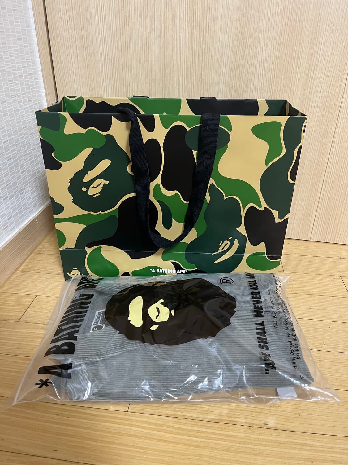 베이프 셔츠 상품이미지3