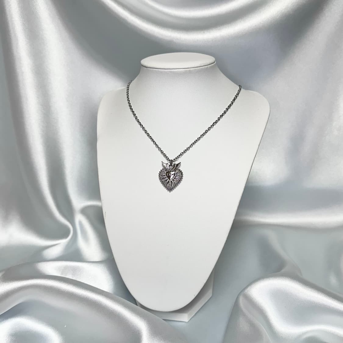 디올 엔젤하트 목걸이 상품이미지7