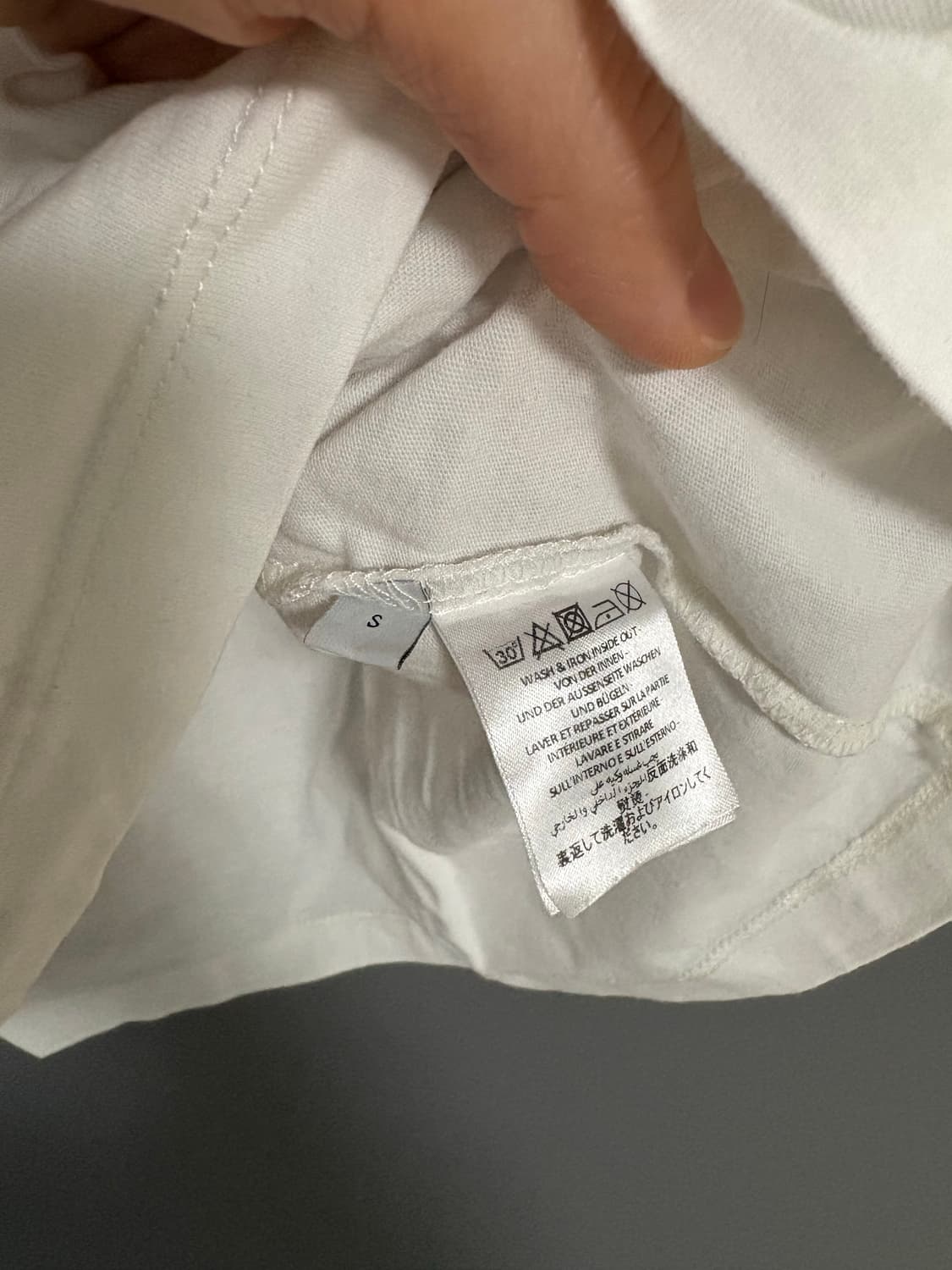 JW앤더슨 공용 티셔츠 화이트 상품이미지3