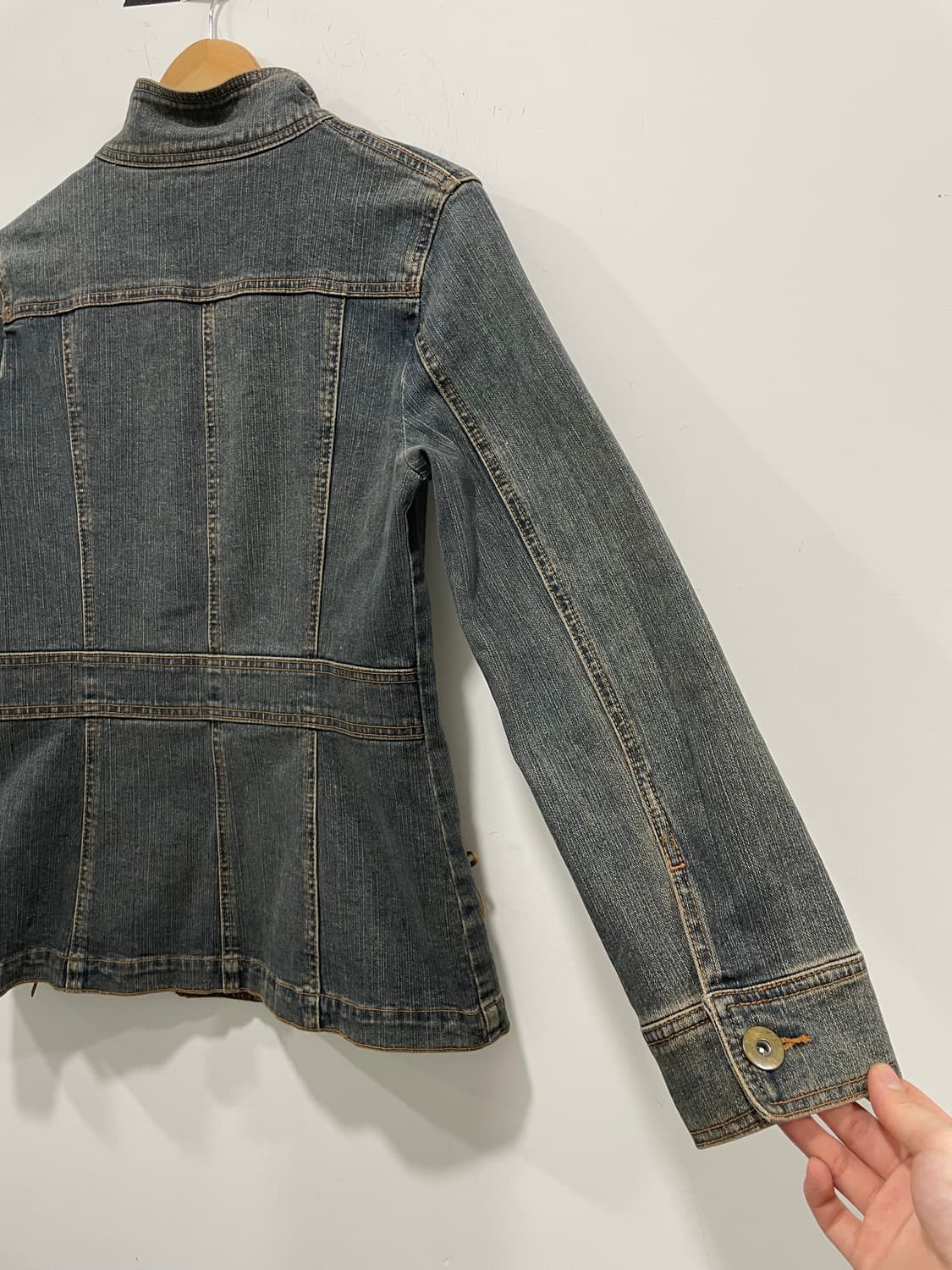 코르셋 레이스업 슬림 워싱 하이넥 데님 자켓 상품이미지10