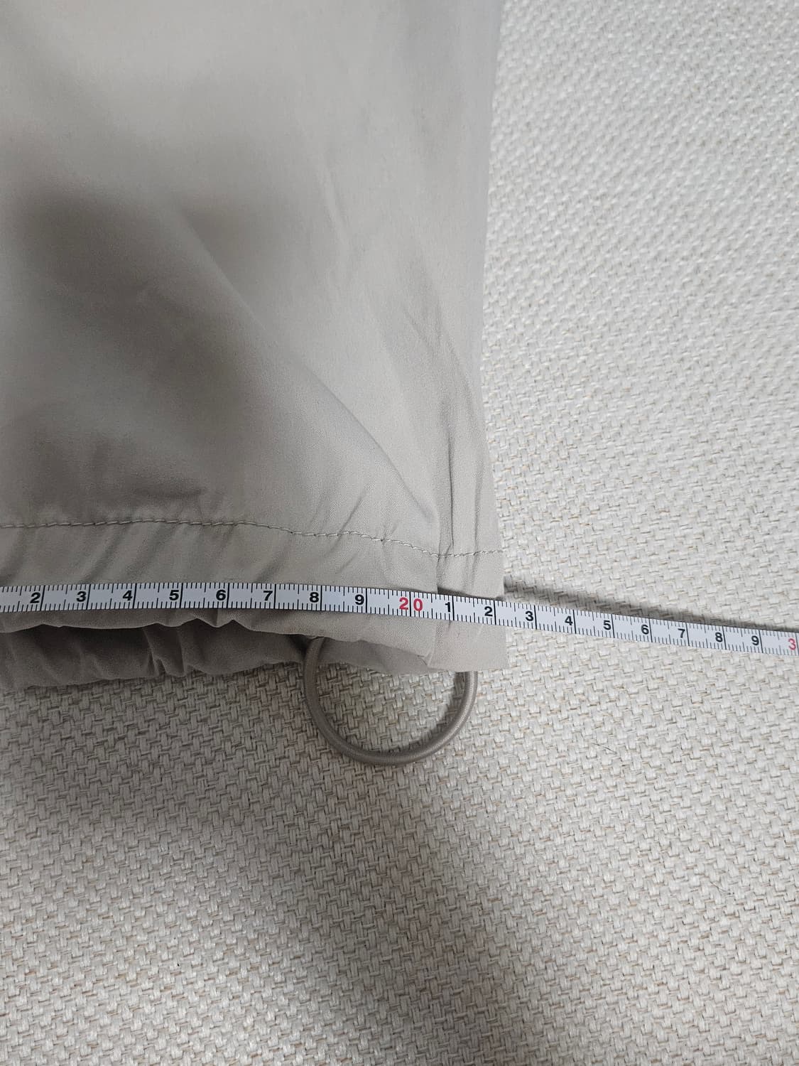 (새상품)스파오 슈퍼와이드 나일론 카고팬츠 상품이미지6