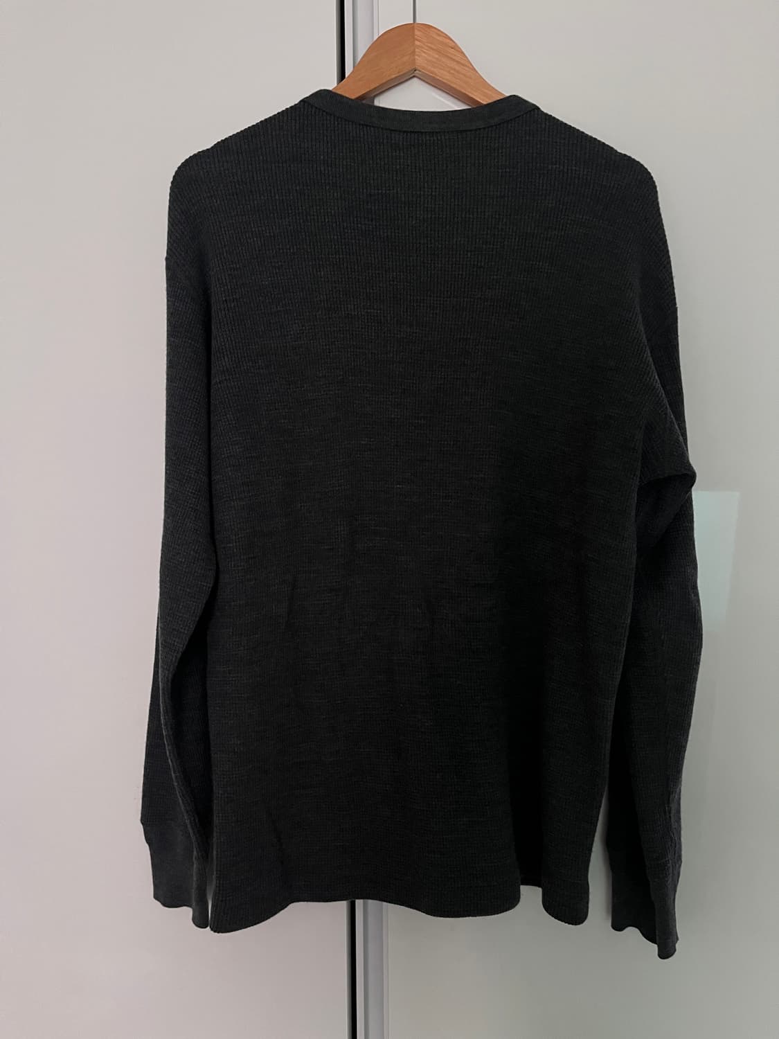4) 오라리 24aw 울 코튼 써멀 와플 니트 롱슬리브 상품이미지8